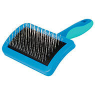 Slicker brush with hard pins - Vivog - Cat and small dog brushing surface 8cm x 5cm